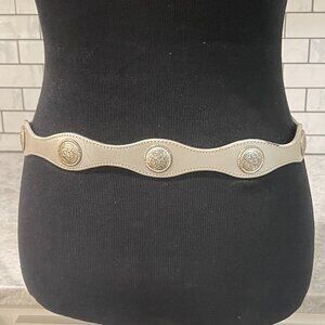 Dundee Belt Womens 32 Silver Concho Leather Western Scalloped Silver Tone USA